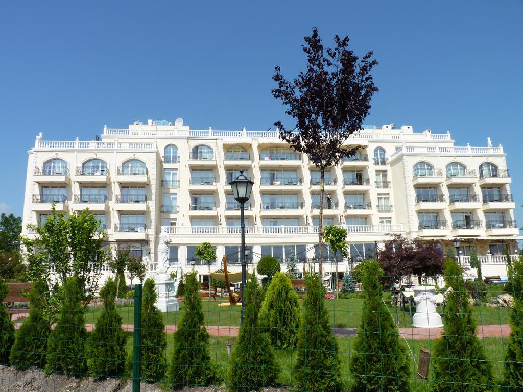 Therma Palace - Private Beach & Free Parking Kranevo Exterior foto